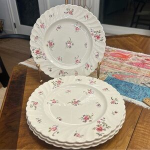 Rare Set 4 Staffordshire CLARICE CLIFF Floral Dinner Plates unidentified Design